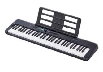 Casio CT-S300 keyboard. 61 tangenter med notebrett og strømforsyning. 